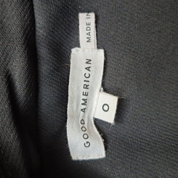 Good American Black Button-Front Trench Style Belted Blazer - Size 0/XS - Picture 13 of 16